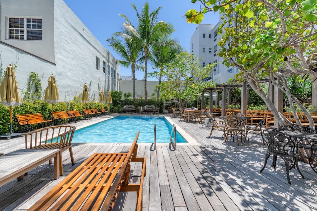 The Variety by LuxUrban