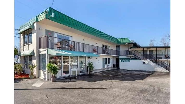 Econo Lodge
