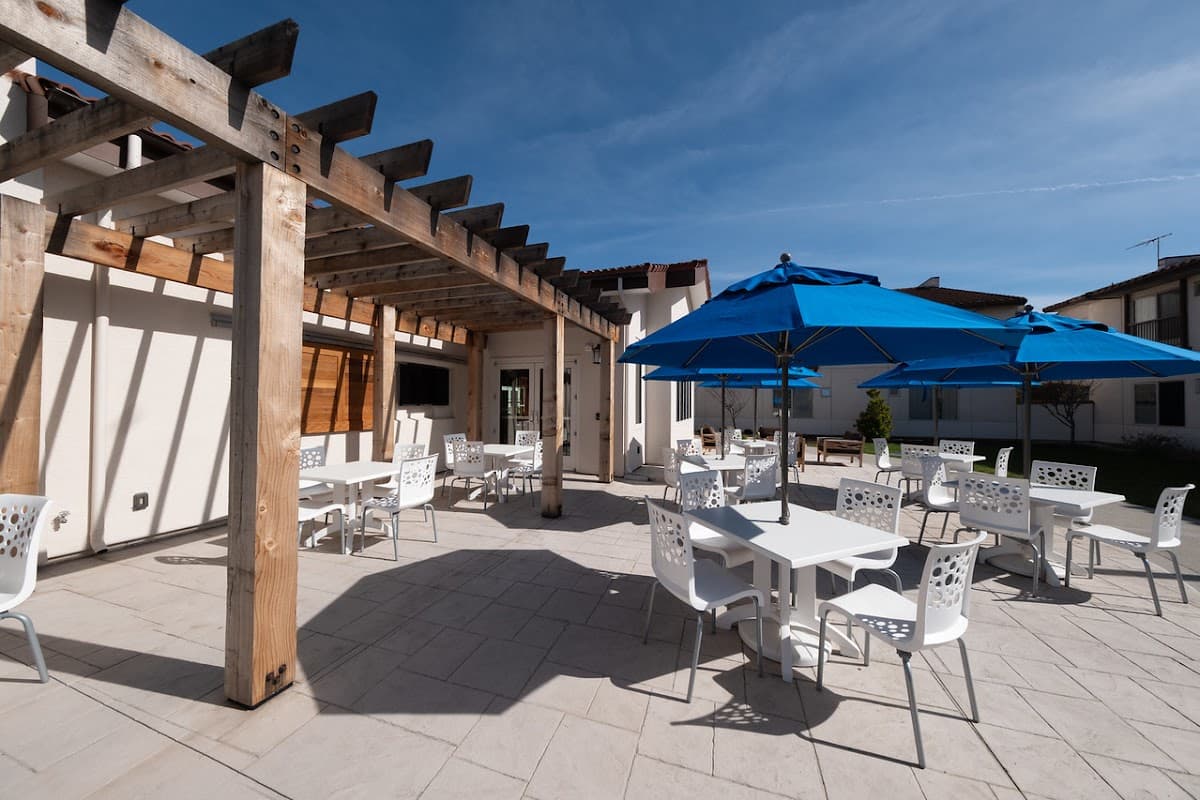 Navy Lodge Monterey