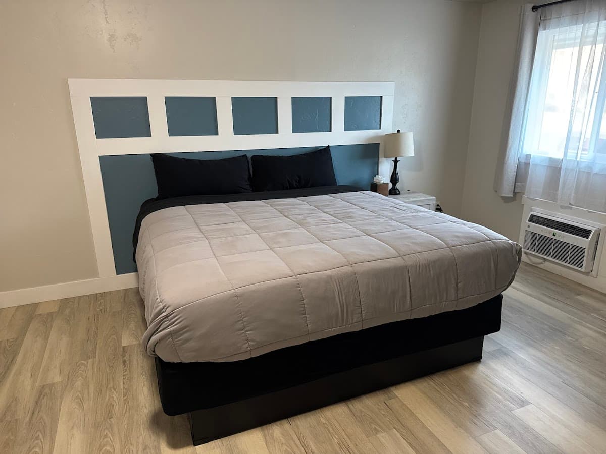 CB&M Executive Suites