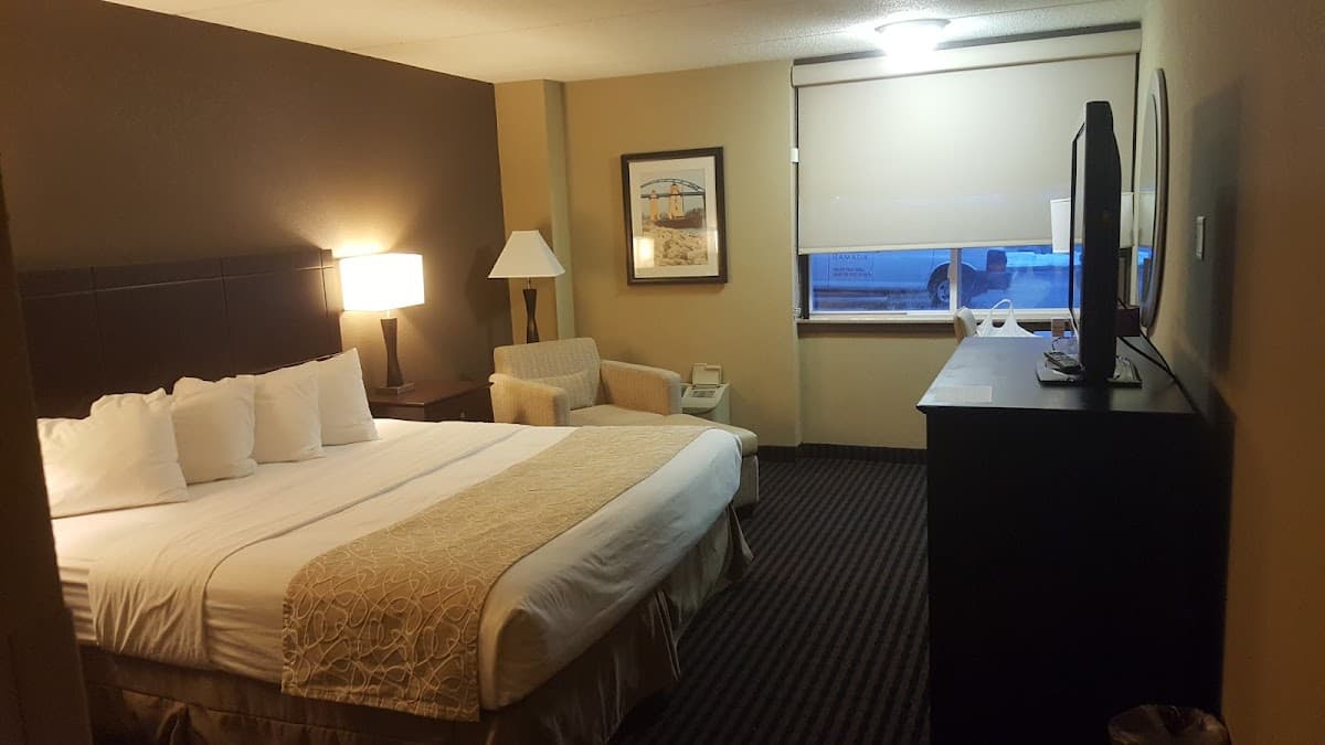 Ramada Plaza by Wyndham Green Bay
