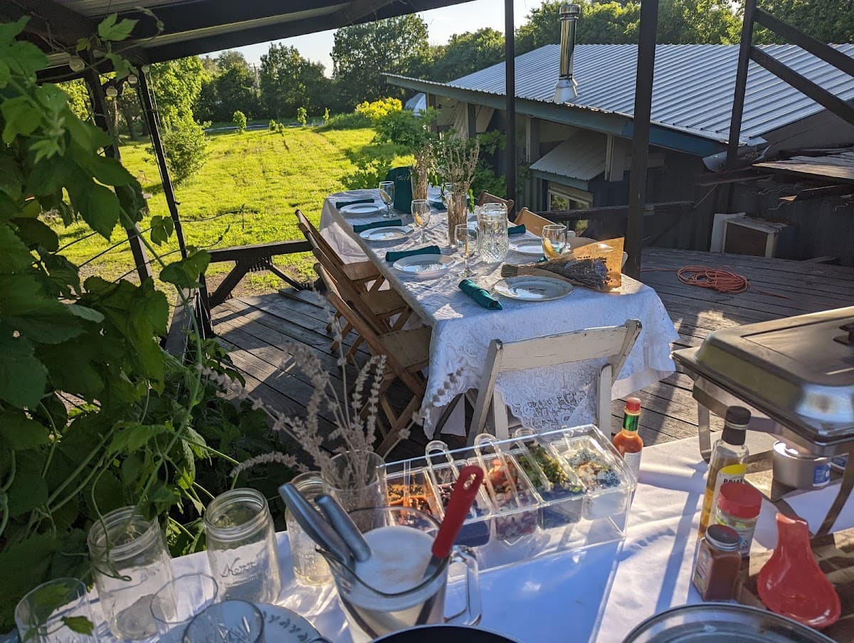 Detroit Farm Cider & Bed and Breakfast
