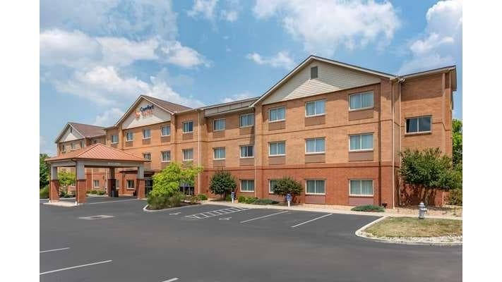 Comfort Suites Mason near Kings Island