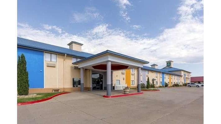 Quality Inn & Suites Wichita Falls I-44