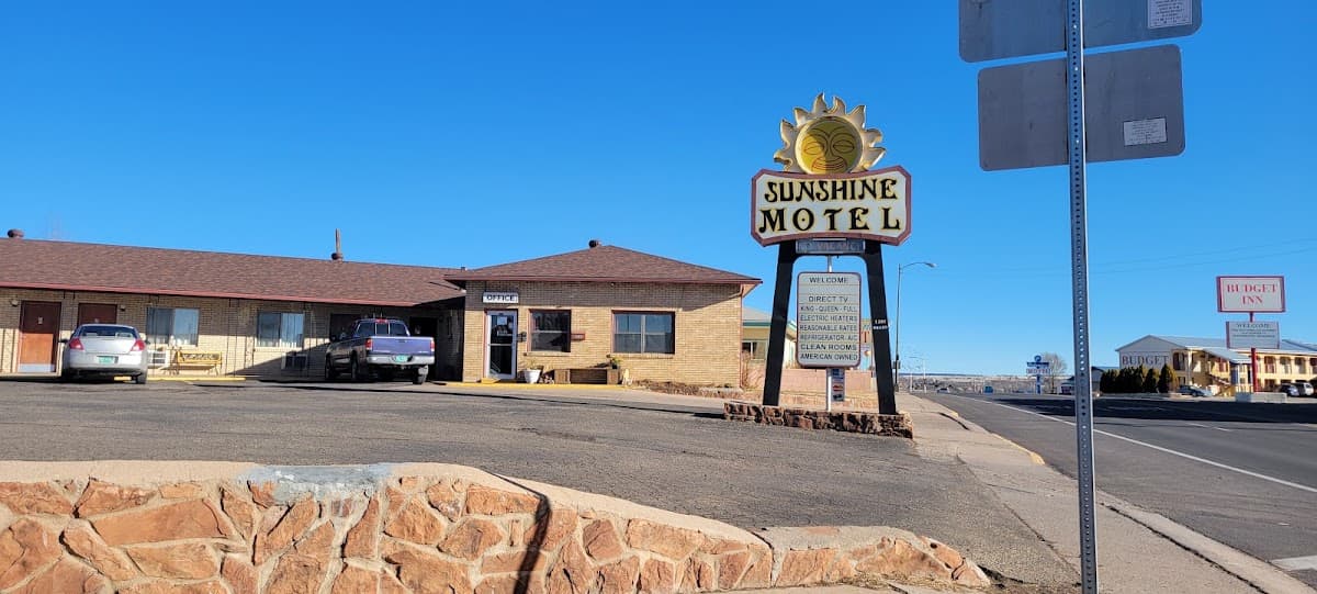 Sunshine Motel