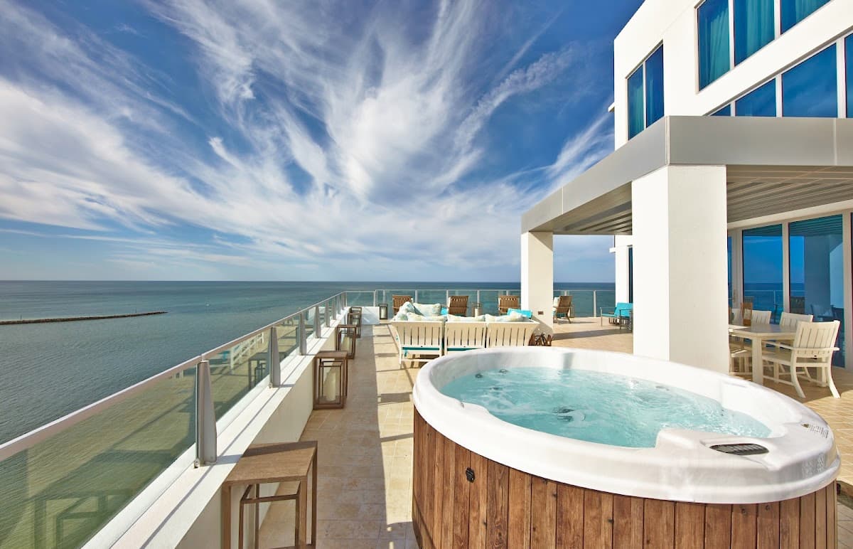 Opal Sands Resort & Spa