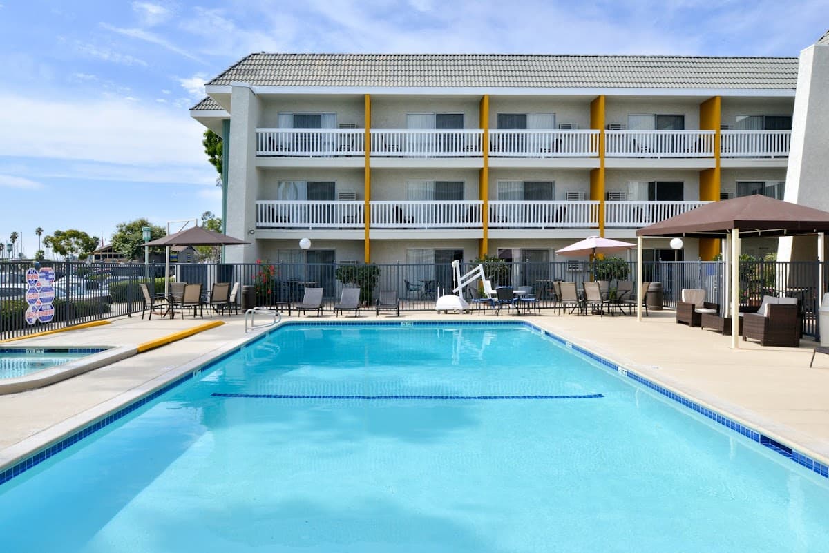 Dana Point Marina Inn