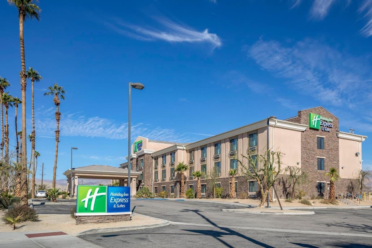 Holiday Inn Express & Suites Indio - Coachella Valley by IHG