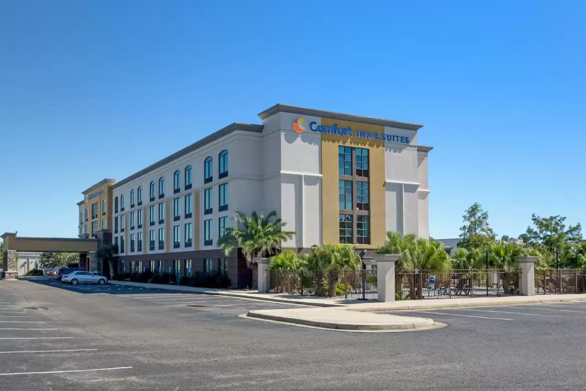 Comfort Inn & Suites Biloxi-D'Iberville