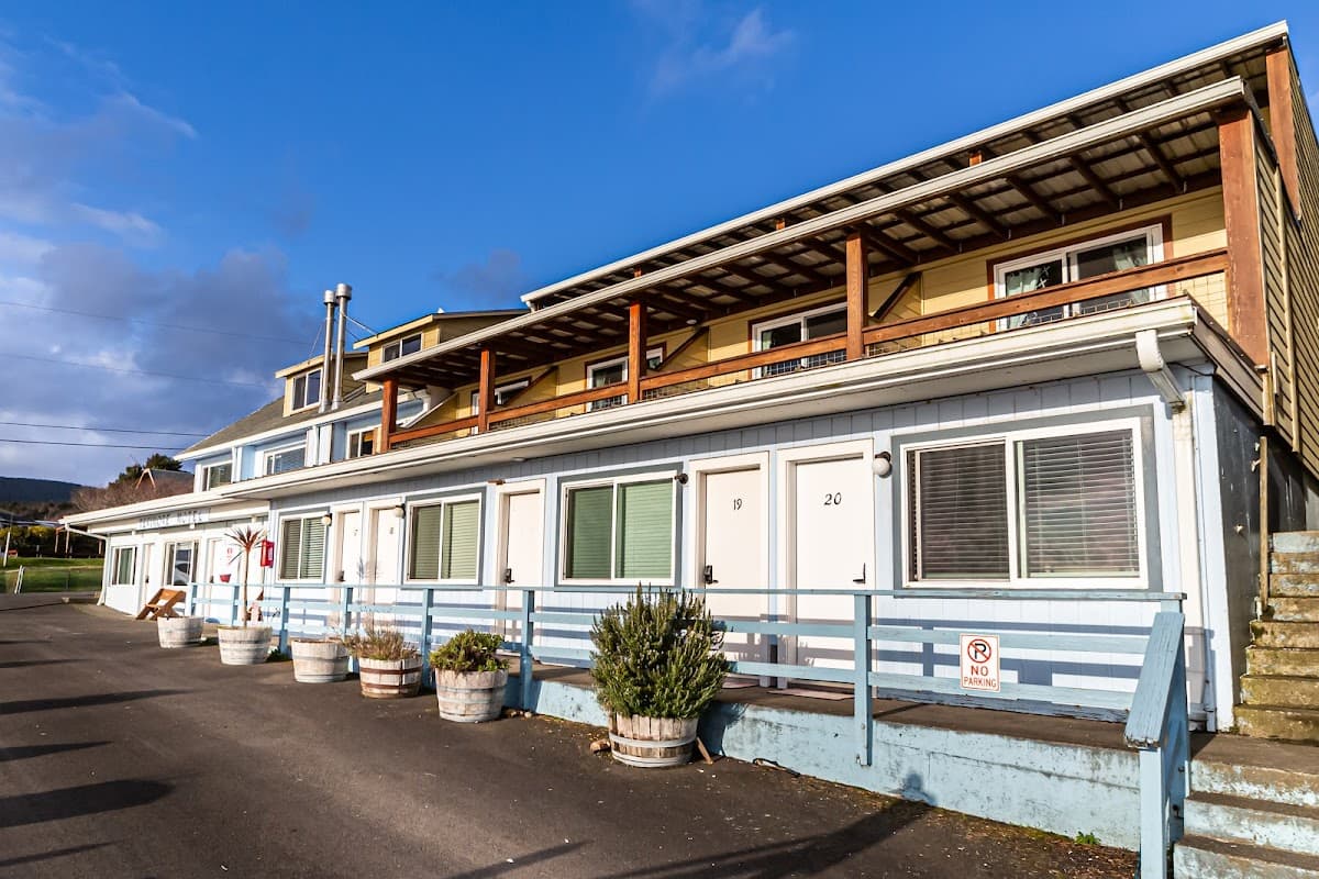 Terimore Bayfront Inn