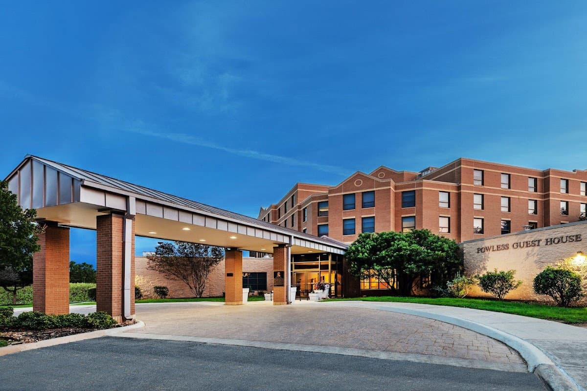 Holiday Inn Express Powless House