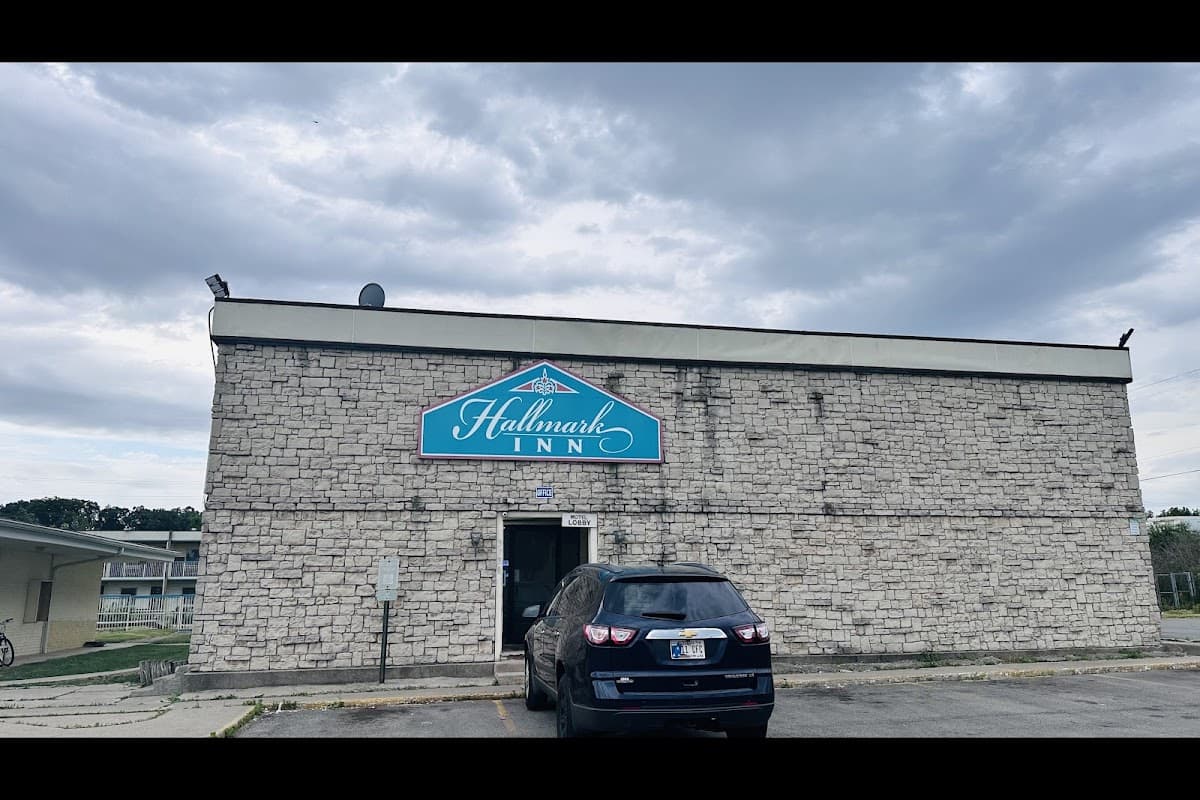 Hallmark Inn Fort Wayne