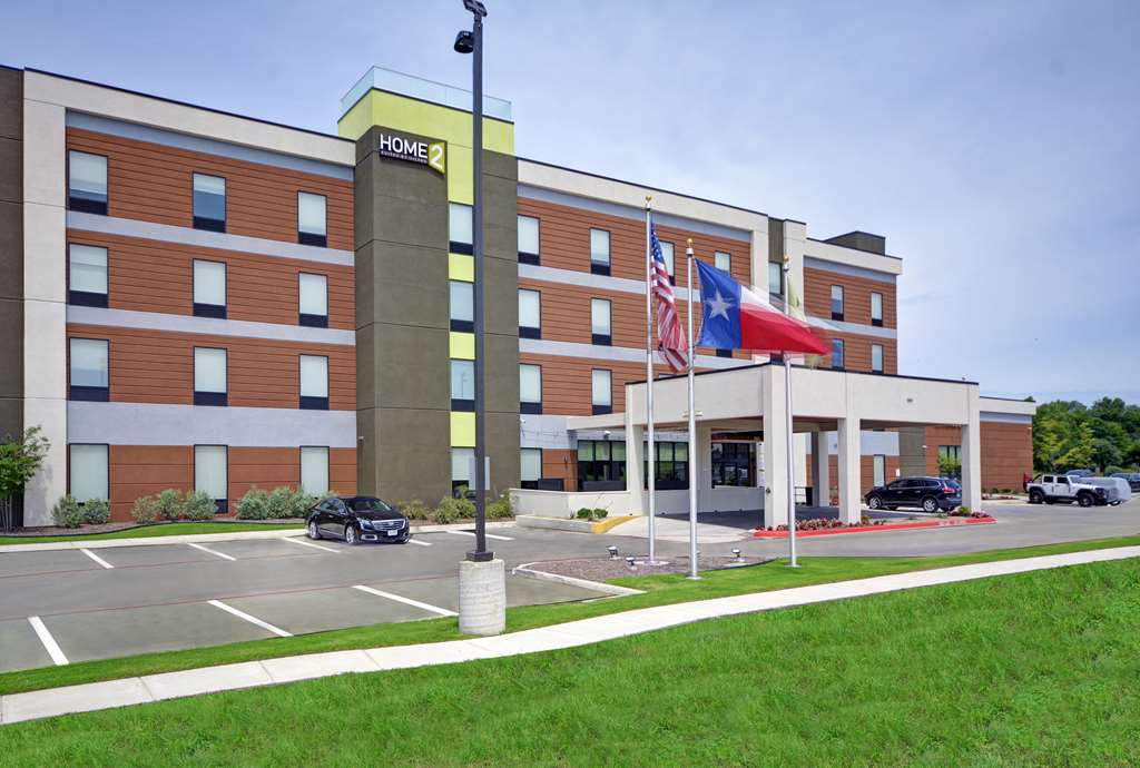 Home2 Suites by Hilton Dallas DeSoto