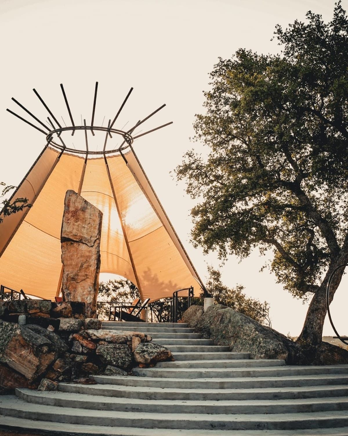 The Retreat on the Hill