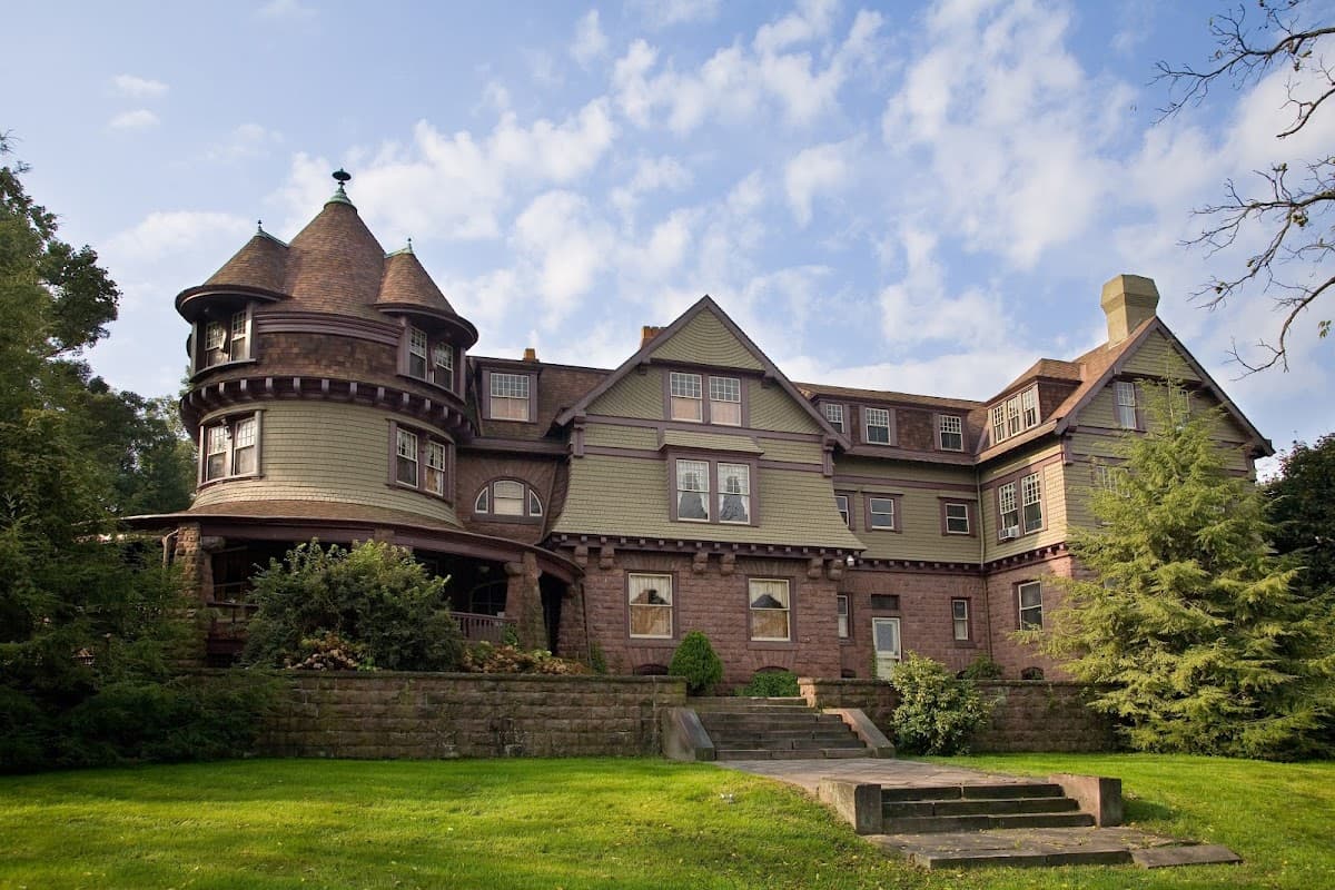 Brooke Mansion