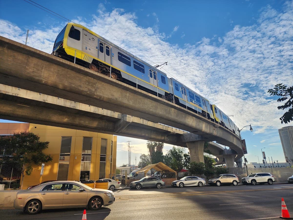 The Metro at Chinatown Senior Lofts