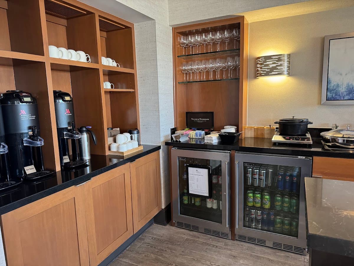 Concierge Lounge