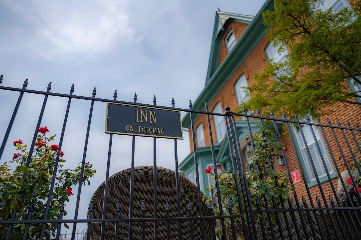 Inn On Potomac