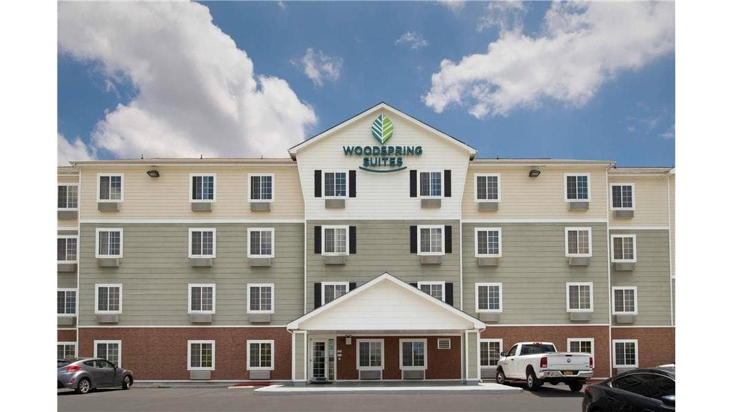 WoodSpring Suites San Antonio North Live Oak I-35