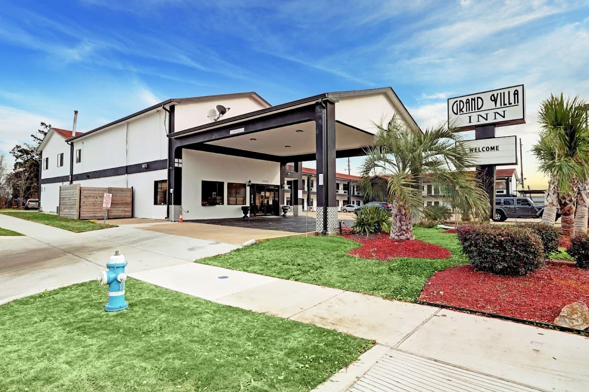 Grand Villa Inn Galleria
