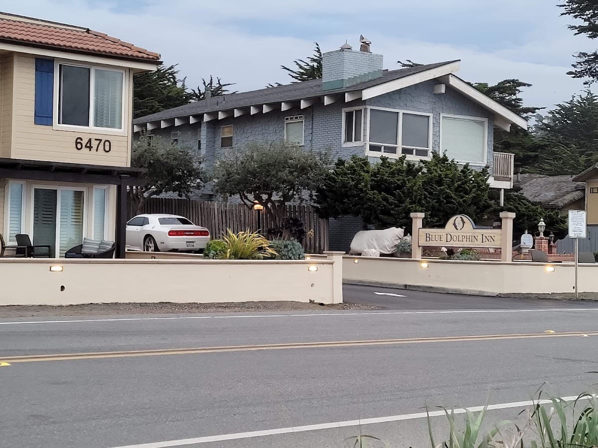 Captain's Cove Inn
