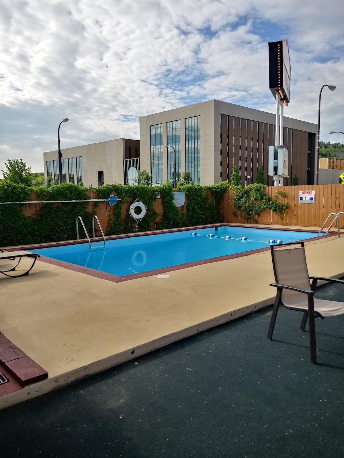 Town House Motel