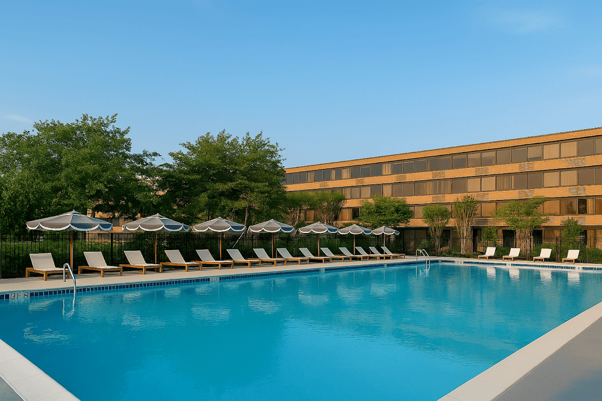 Solomons Inn Resort + Marina