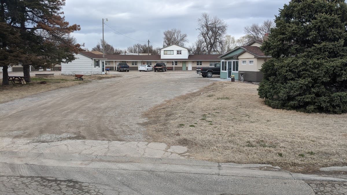 Evergreen Motel