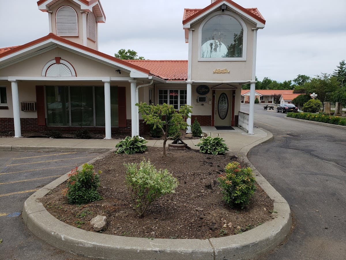 Americas Best Value Inn & Suites Clarence/Buffalo East
