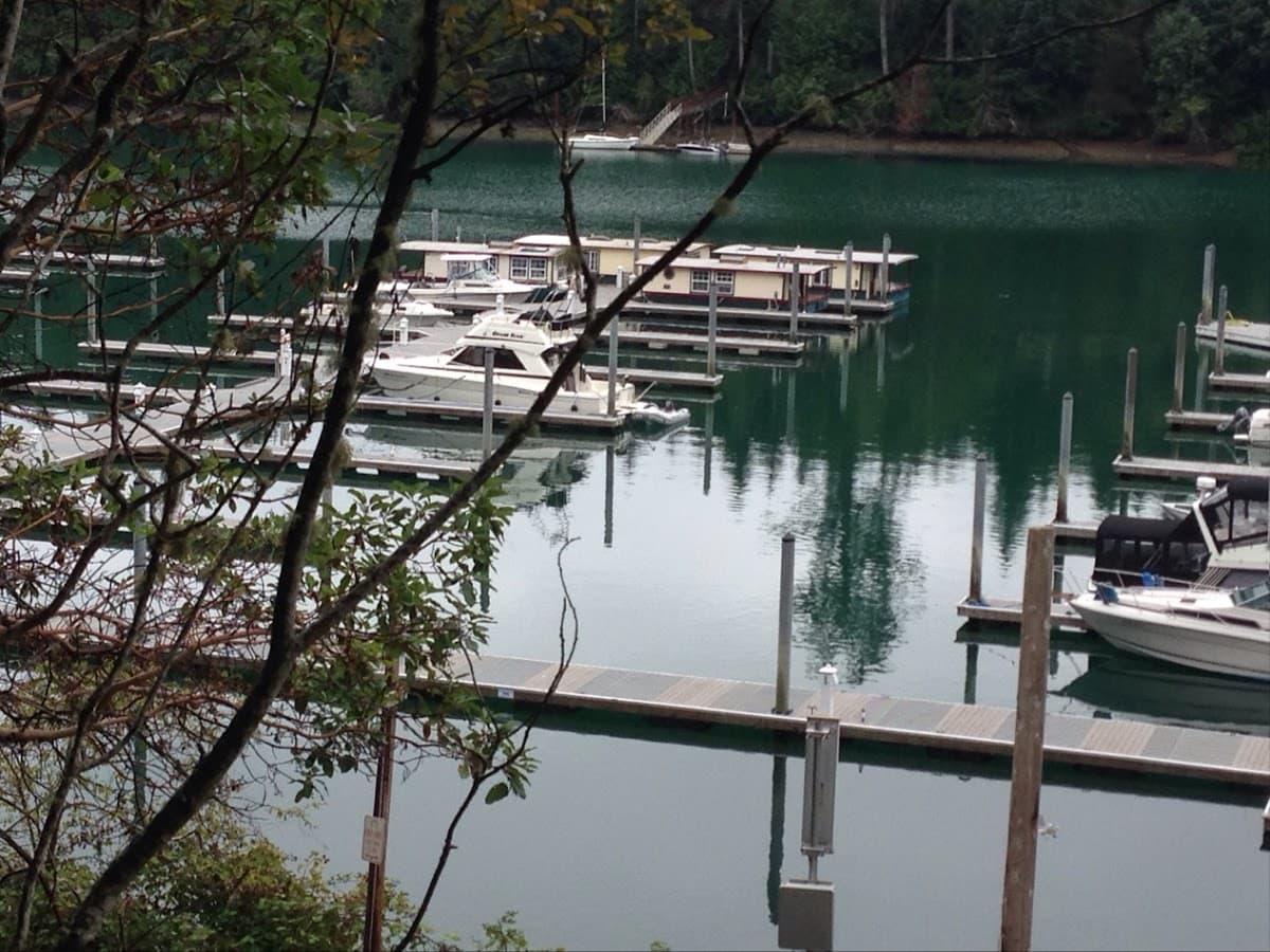 Pleasant Harbor