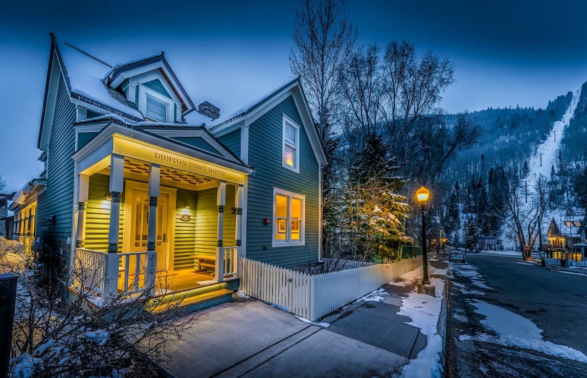 Dunton Town House