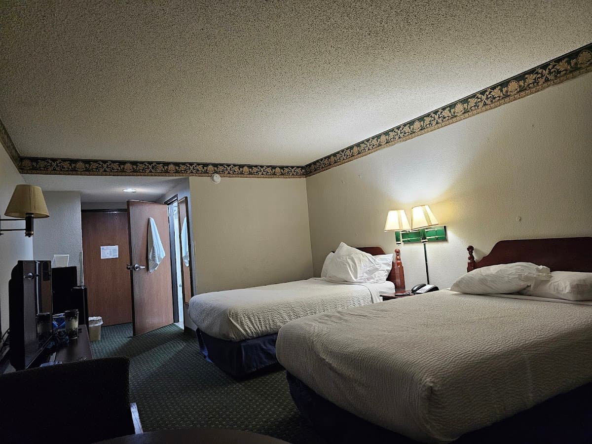 Jesup Inn & Suites