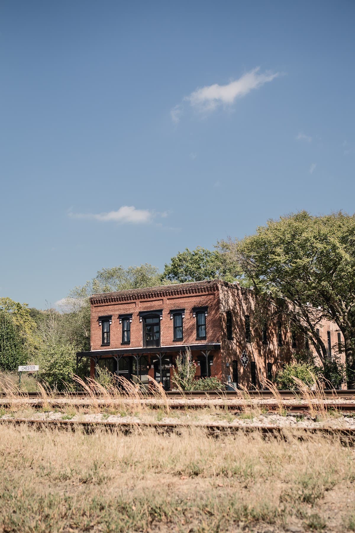 Beard and Lady Inn