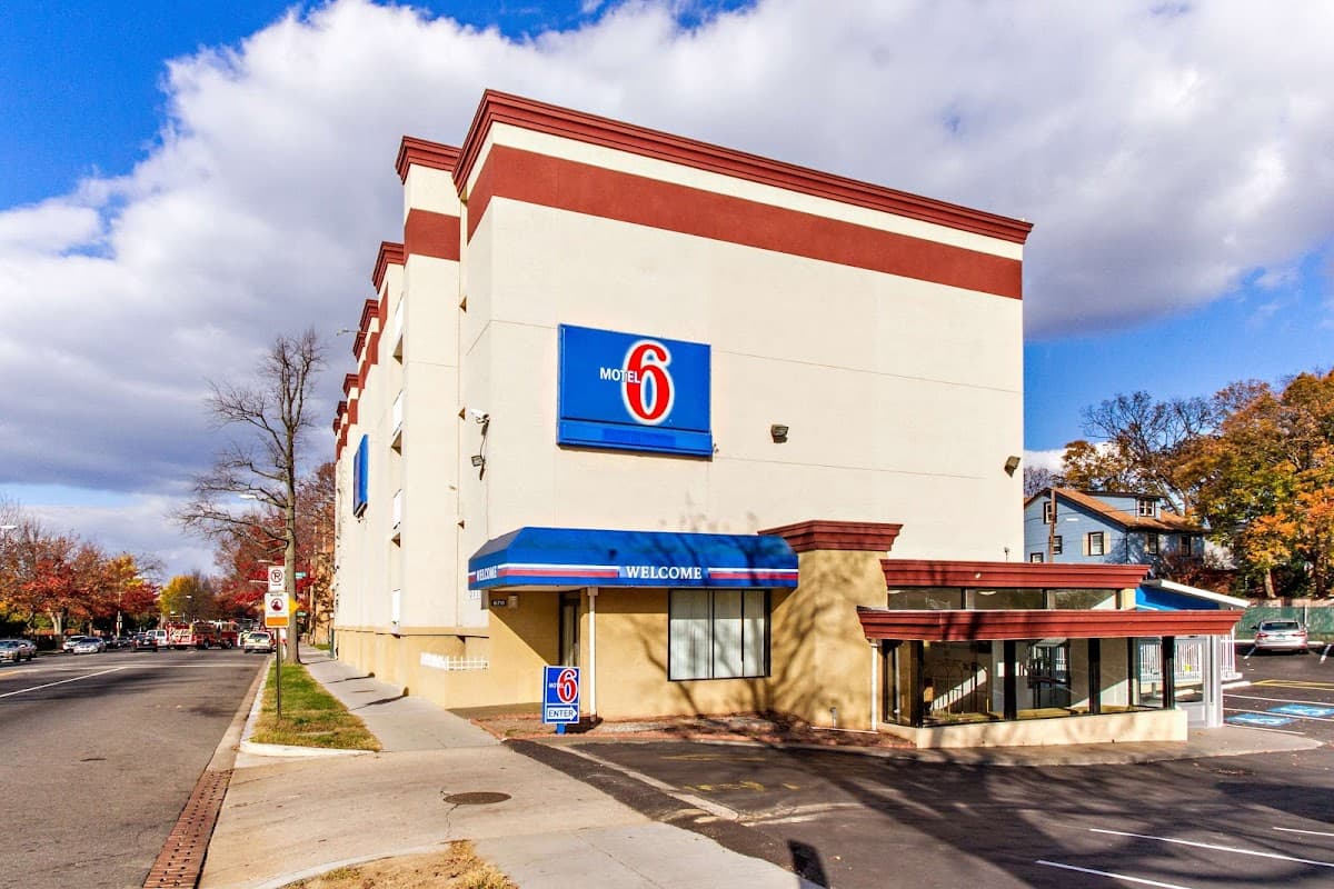 Motel 6 Washington, DC