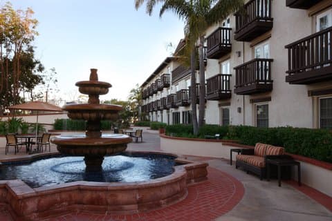 Fairfield by Marriott Inn & Suites San Diego Old Town