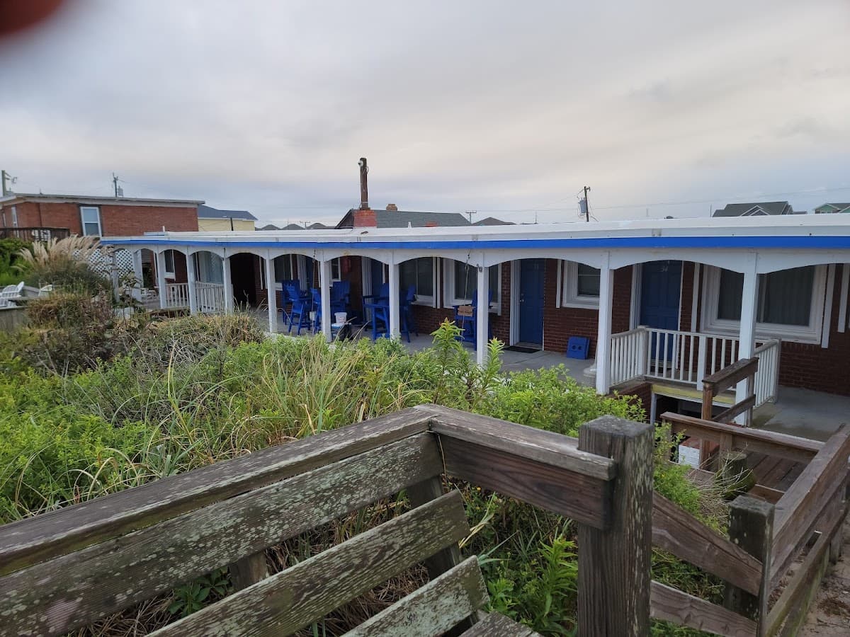Colonial Inn