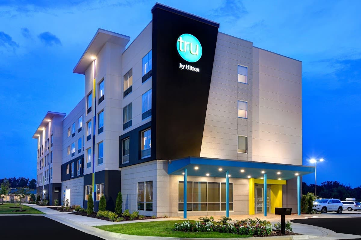 Tru by Hilton Macon North