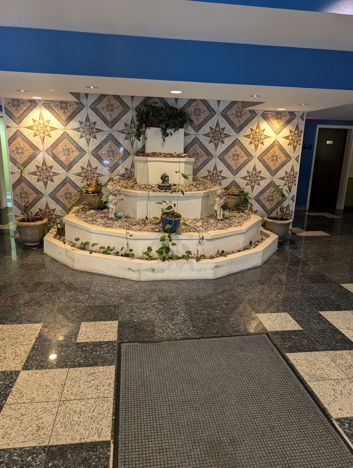Aderi Hotel