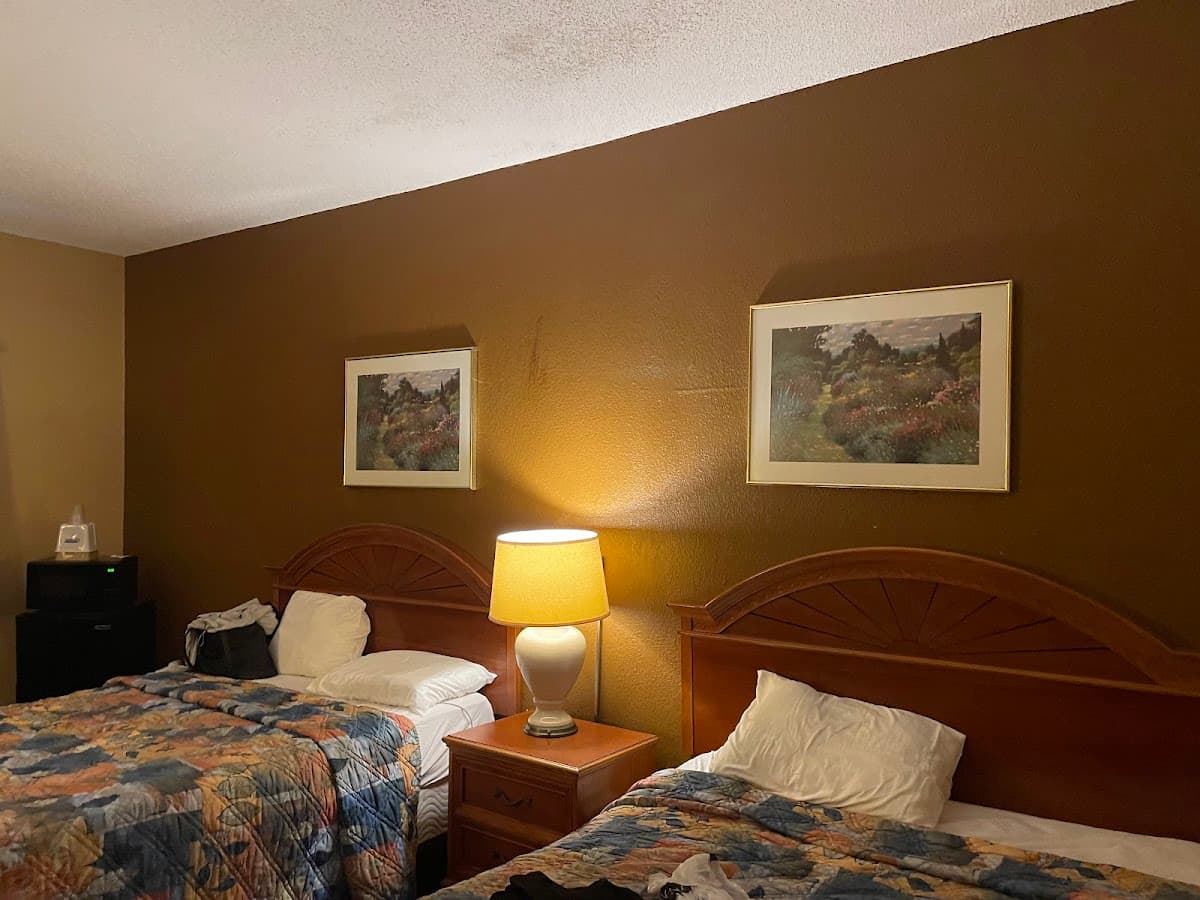 Americas Best Value Inn Livonia Detroit