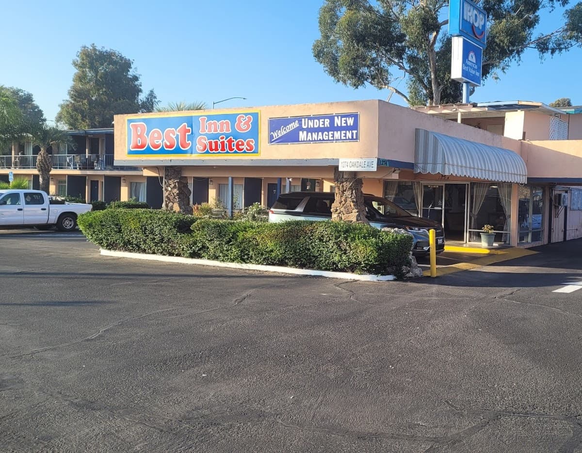 Best Inn & Suites