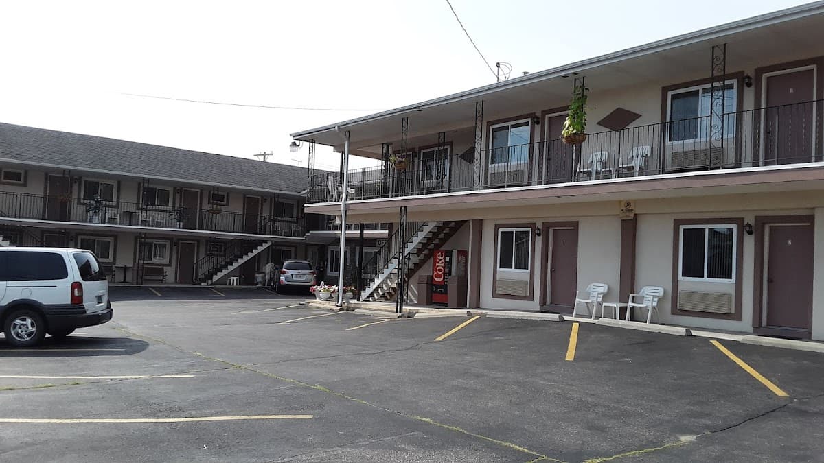 Finch Motel