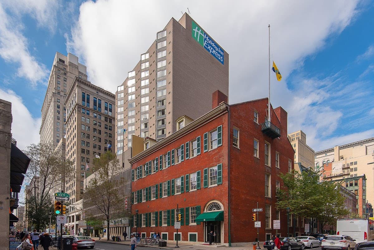 Holiday Inn Express Philadelphia-Midtown by IHG