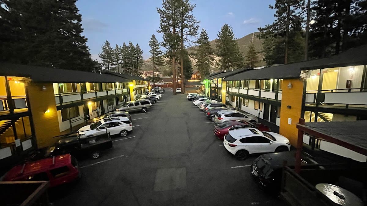 Big Pines Mountain House of Tahoe