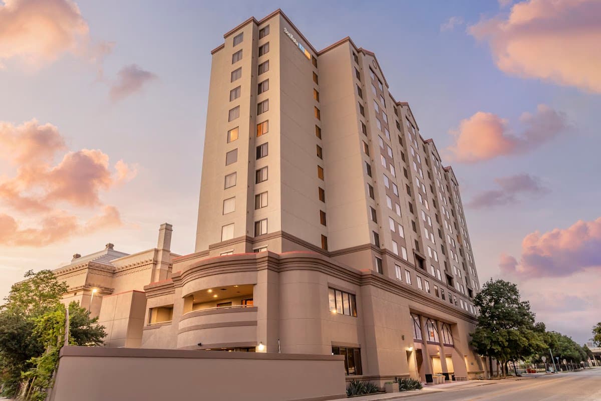 Sonesta ES Suites San Antonio Downtown Alamo Plaza