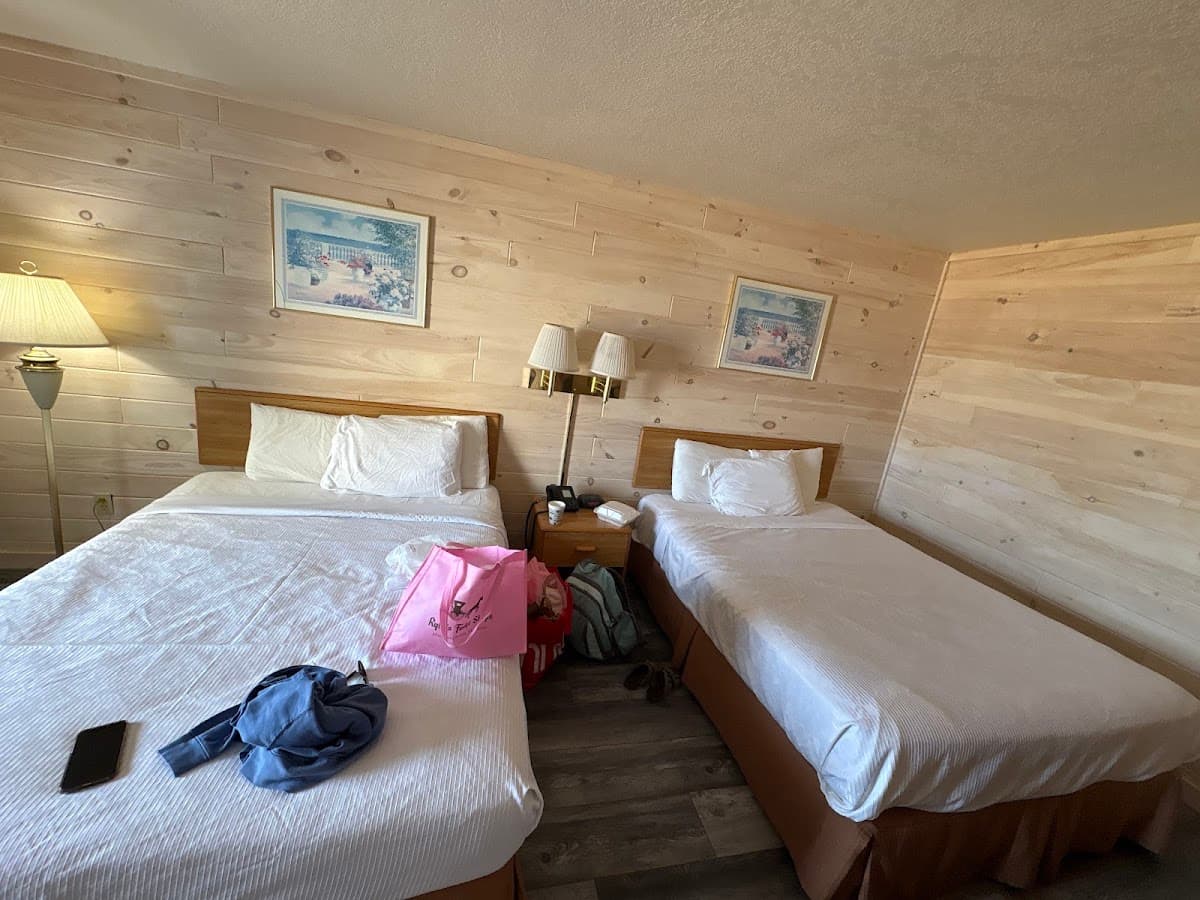 Blue Water Beachfront Hotel & Waterpark