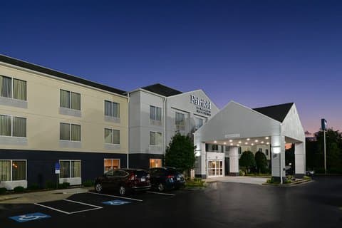 Fairfield by Marriott Inn & Suites Charlotte Arrowood
