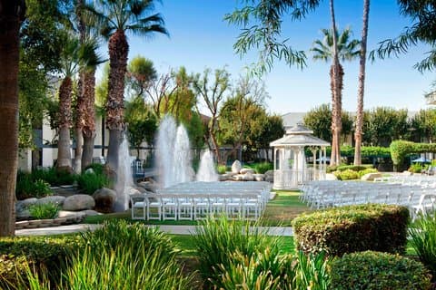Four Points by Sheraton Bakersfield