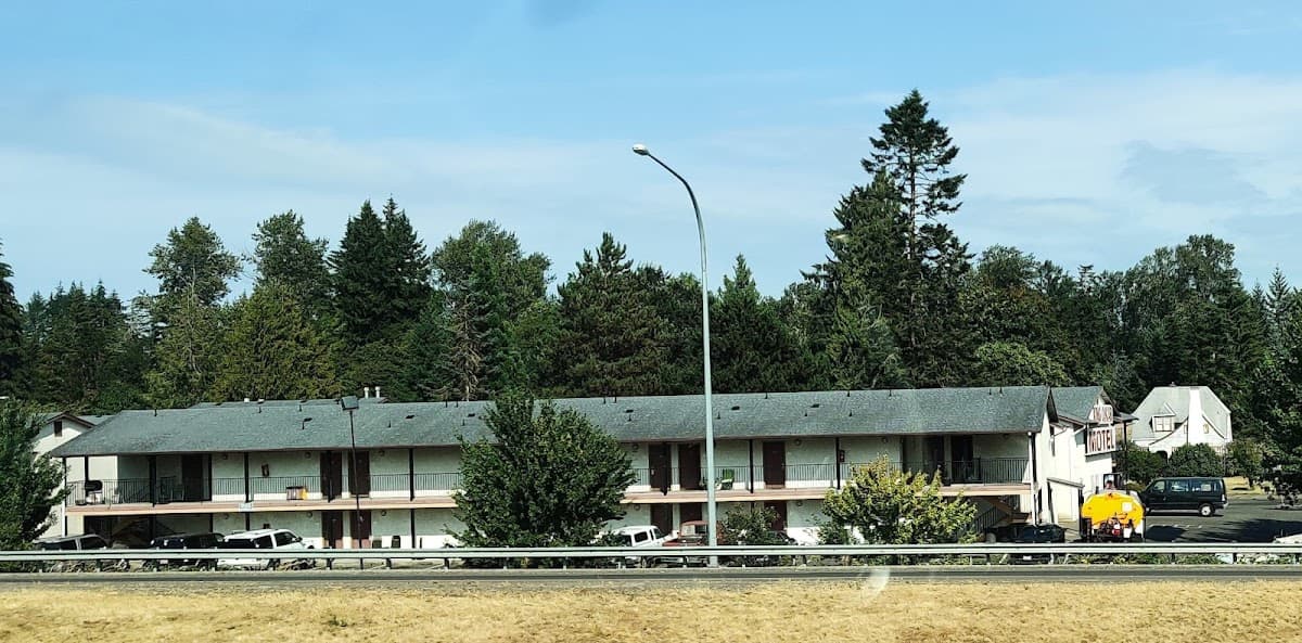 Centralia Inn