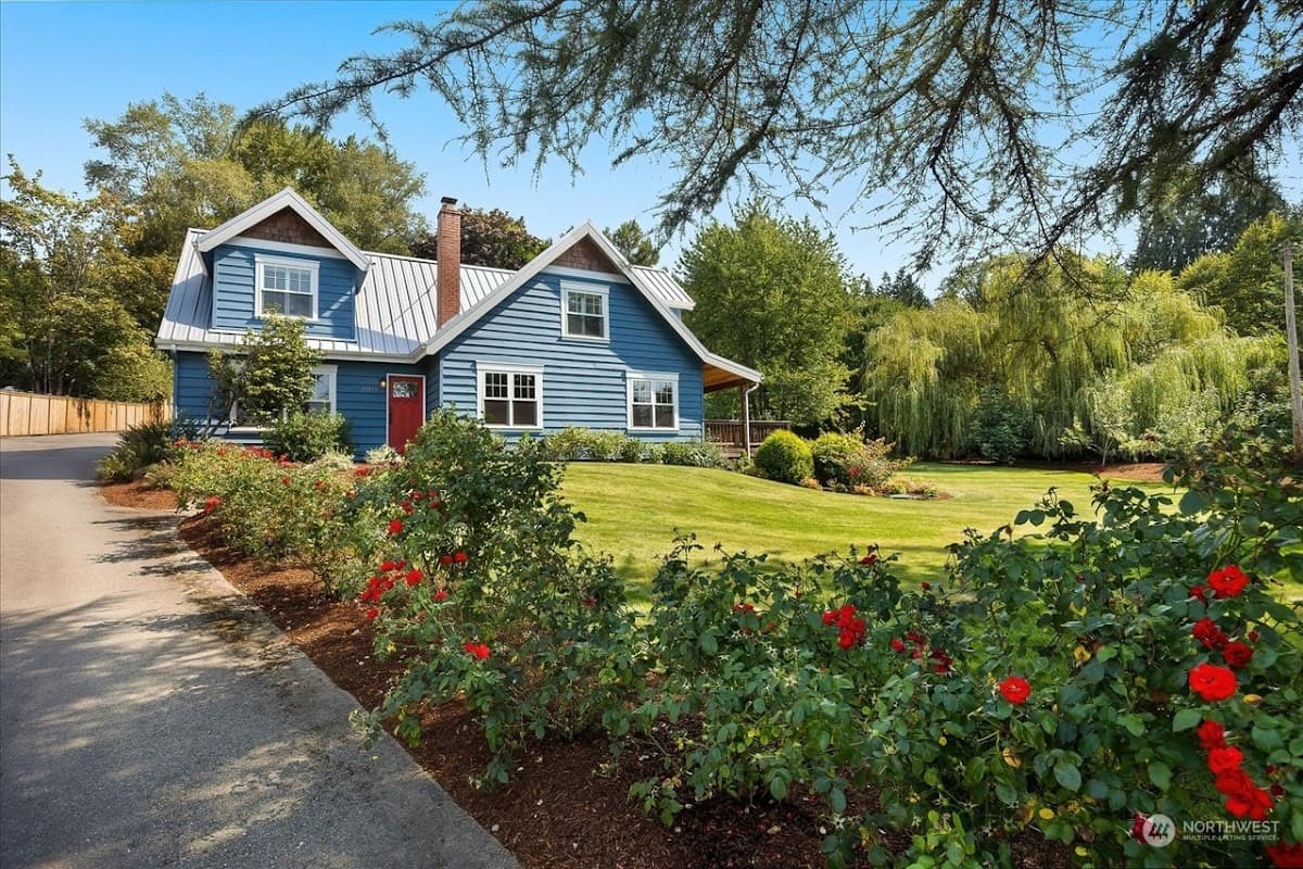 Woodinville Farmhouse