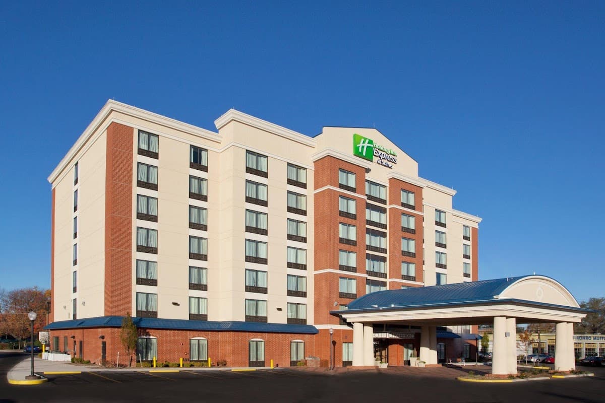 Holiday Inn Express & Suites Columbus OSU-Medical Center by IHG